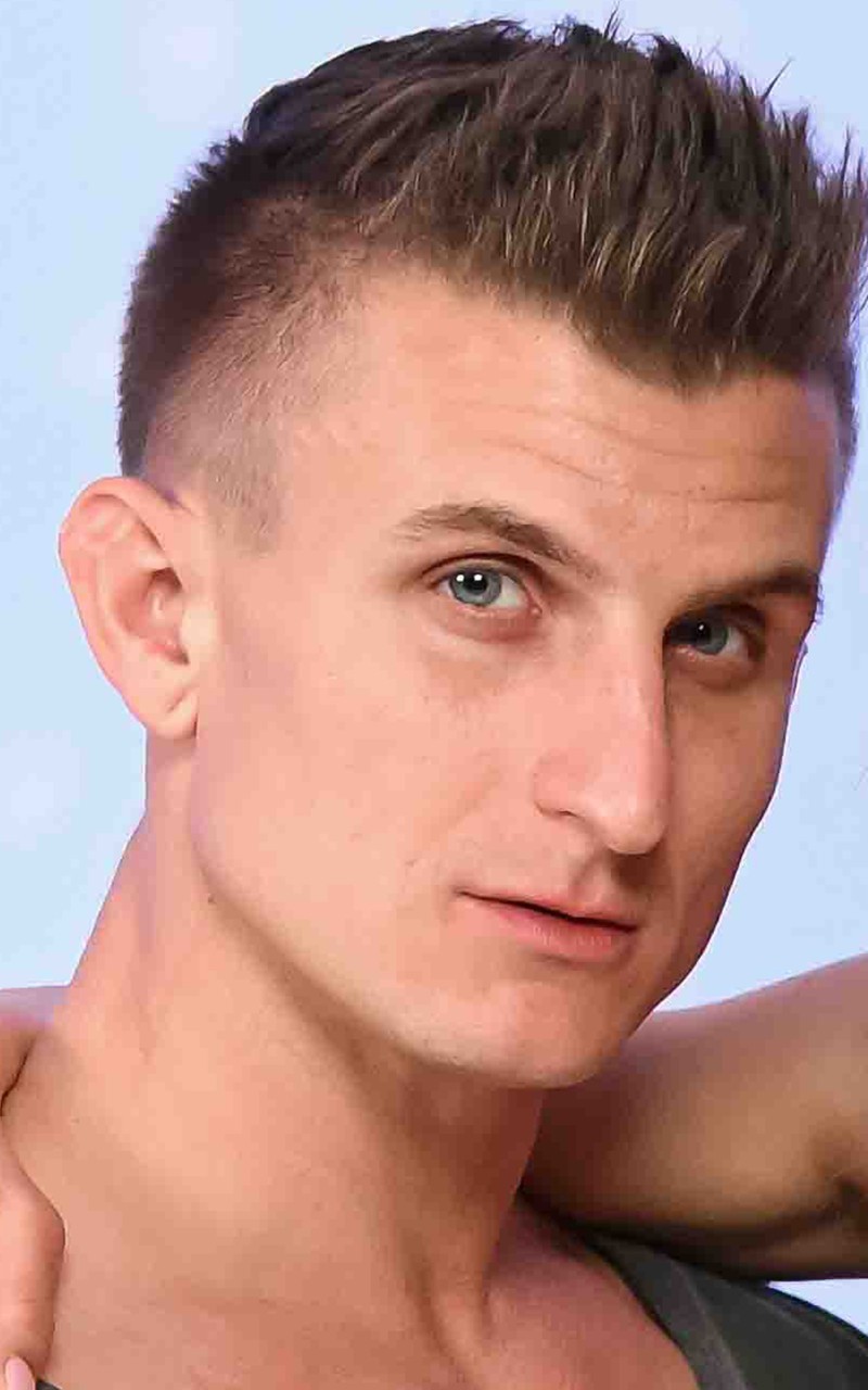 Oliver Faze